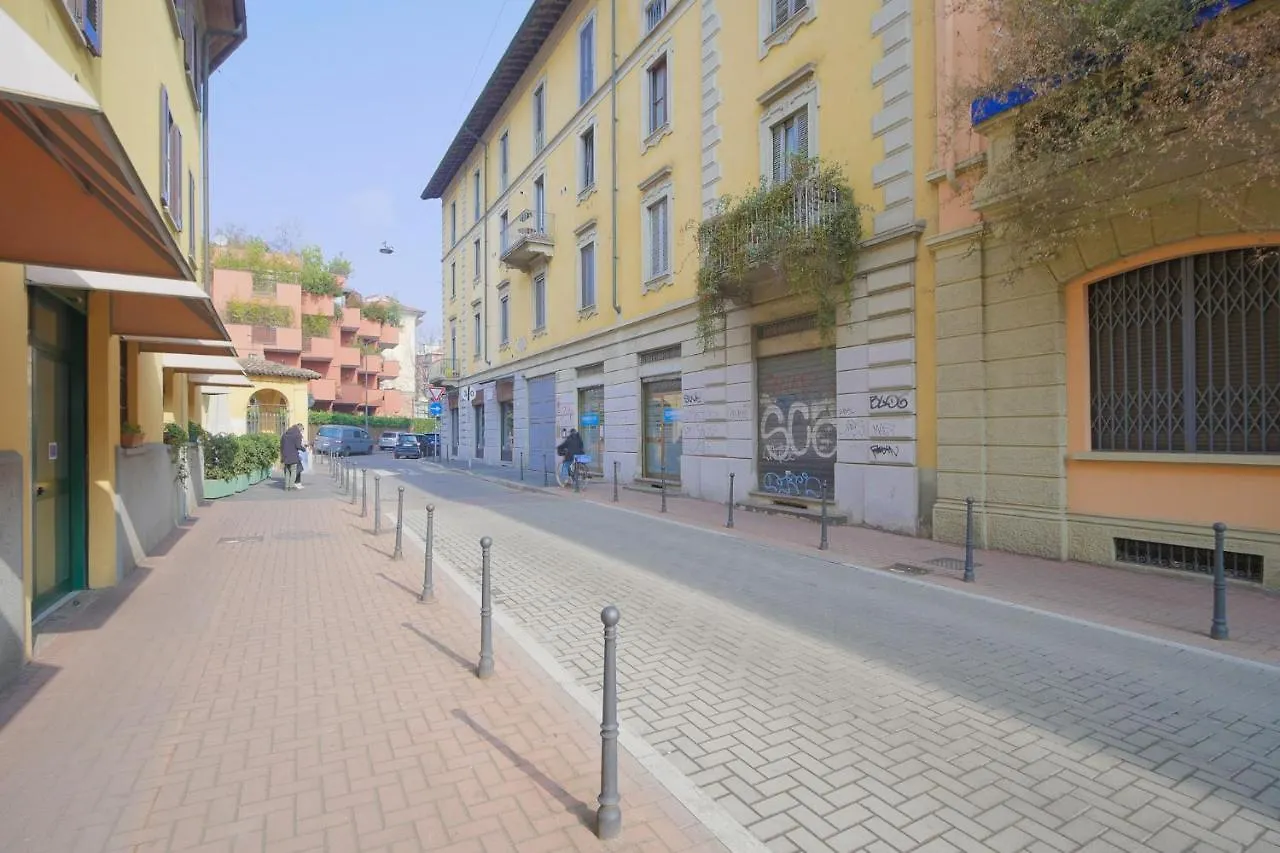 Cont36 -Total White- Esclusive Apartment Milan
